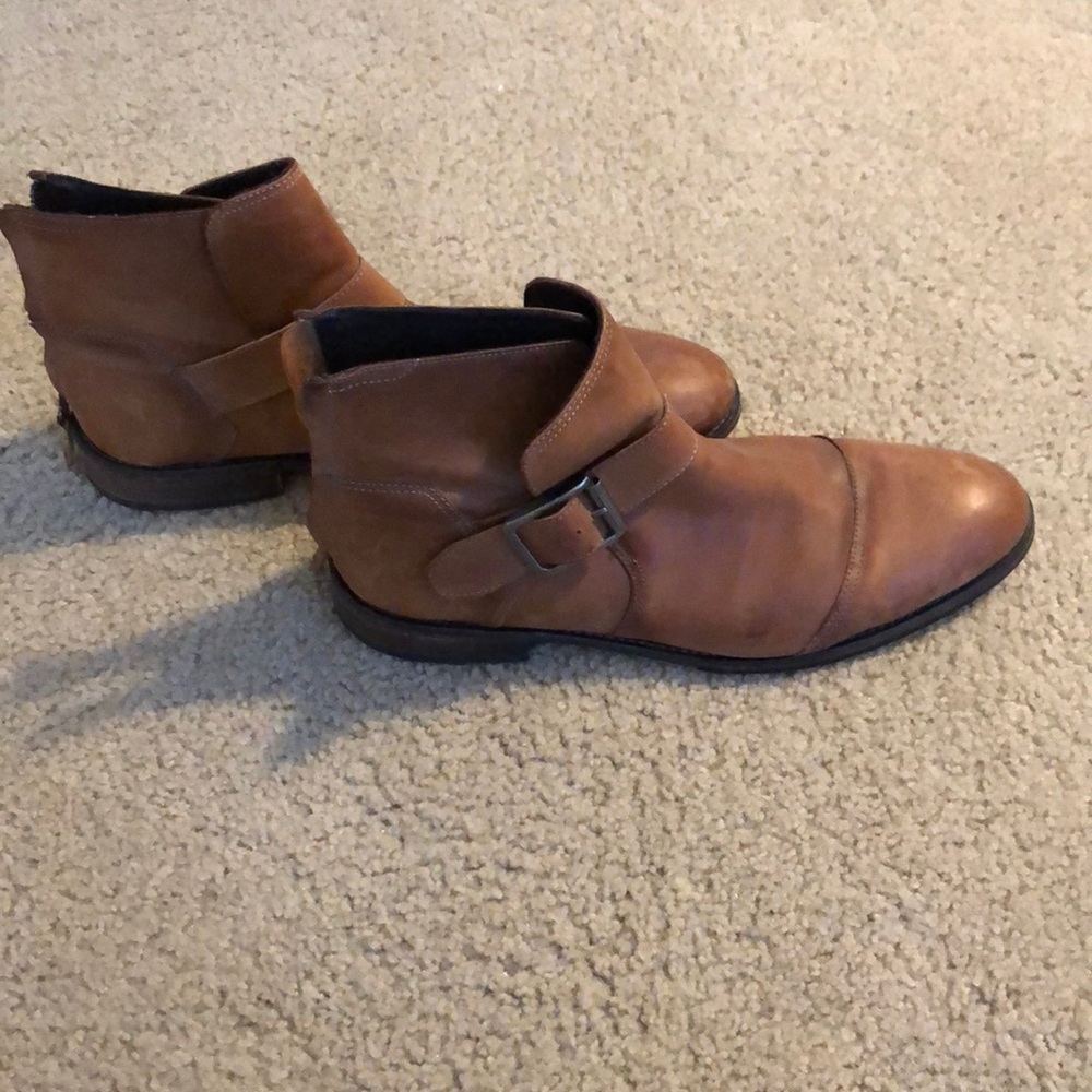Men’s 10.5 Donald J Pliner Vero Cuoio Boots